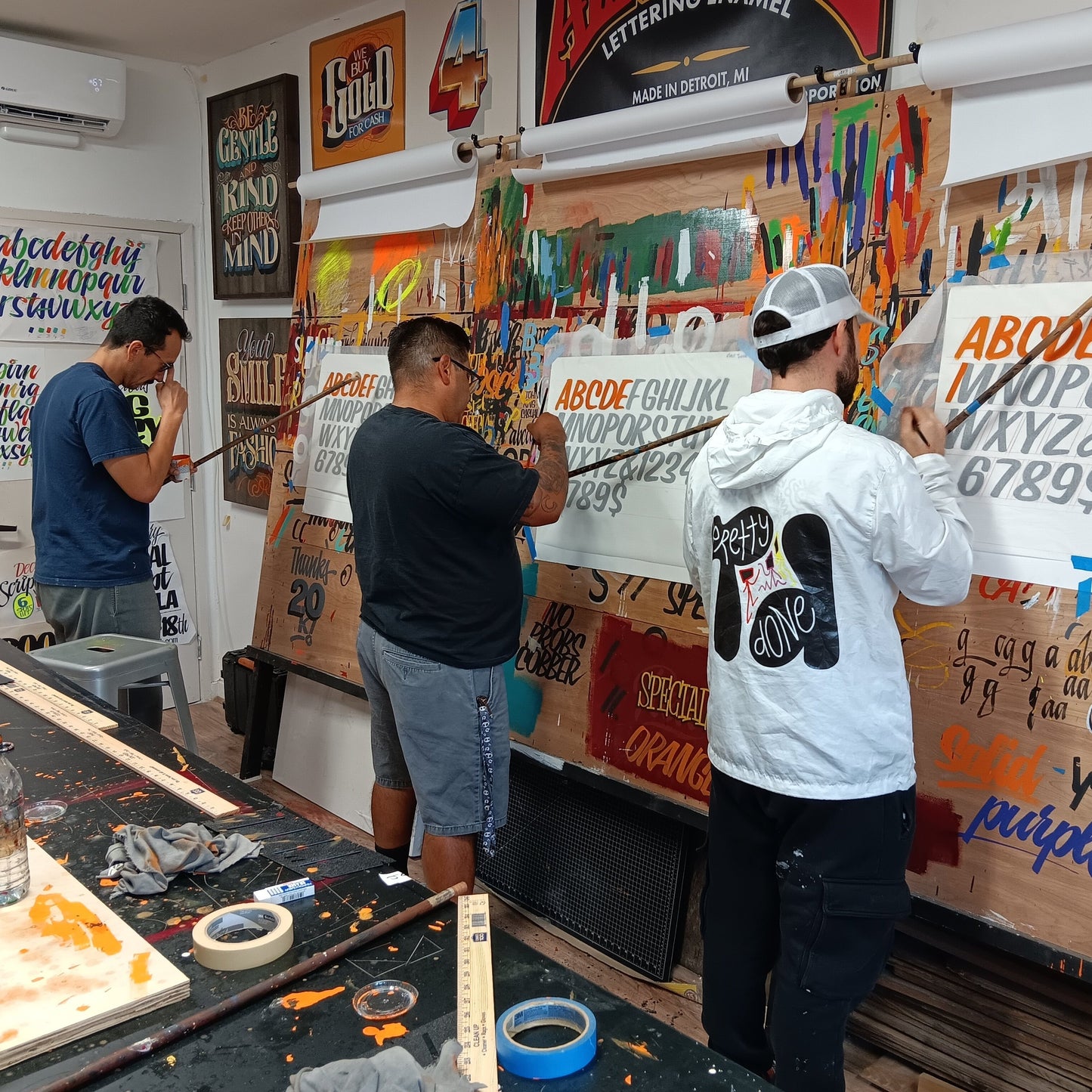 Signpainting Workshop. December 6th-7th. Script and Casual.