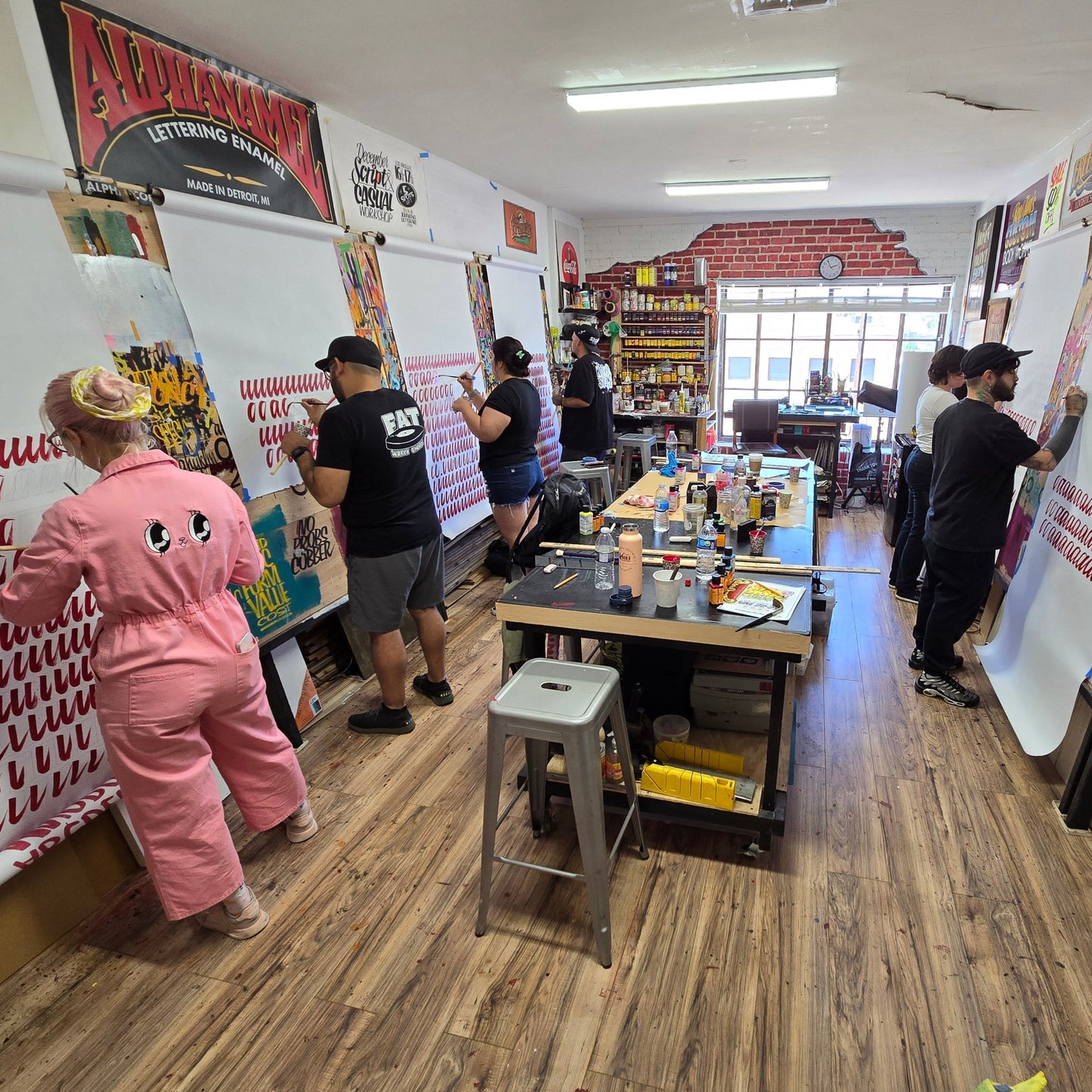 Signpainting Workshop. December 6th-7th. Script and Casual.
