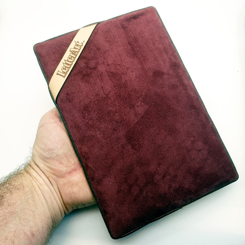 Letter Art Gilder's Cushion